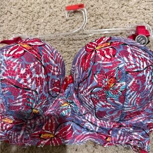 NWT 44c Body Frosting bra  brand new